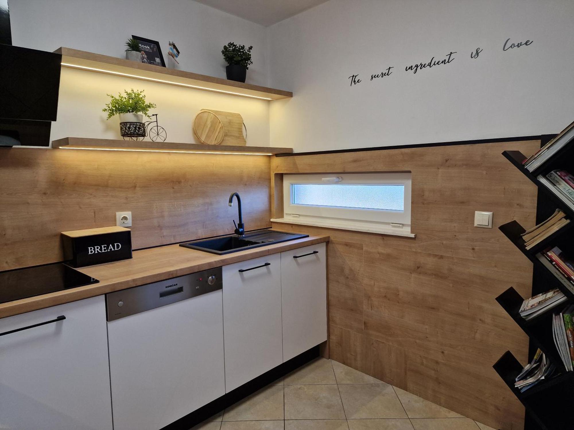 Beautiful Holiday Home "Villa Luka" Kastel Stafilic Exterior photo