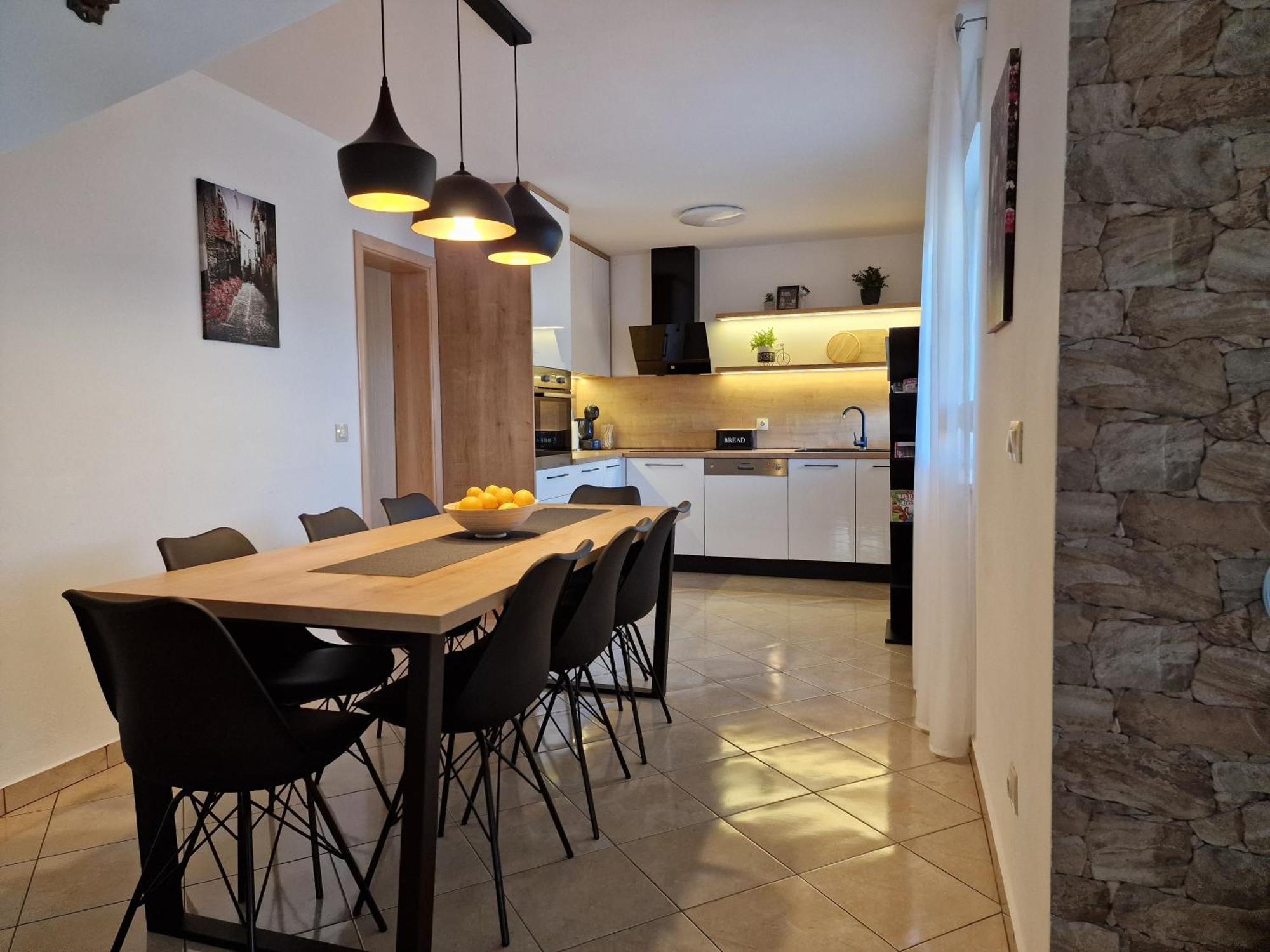 Beautiful Holiday Home "Villa Luka" Kastel Stafilic Exterior photo